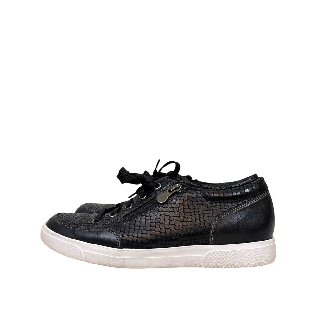 Munro Gabbie Womens 8.5N Black Snake Print Leather Platform Lace Up Sneakers